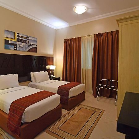 Emirates Stars Hotel Apartments Sharjah Exterior photo