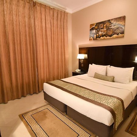 Emirates Stars Hotel Apartments Sharjah Exterior photo