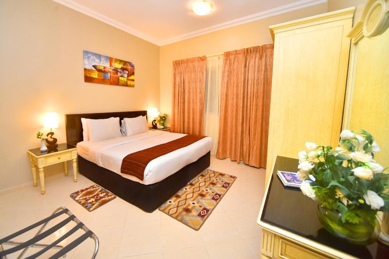 Emirates Stars Hotel Apartments Sharjah Exterior photo