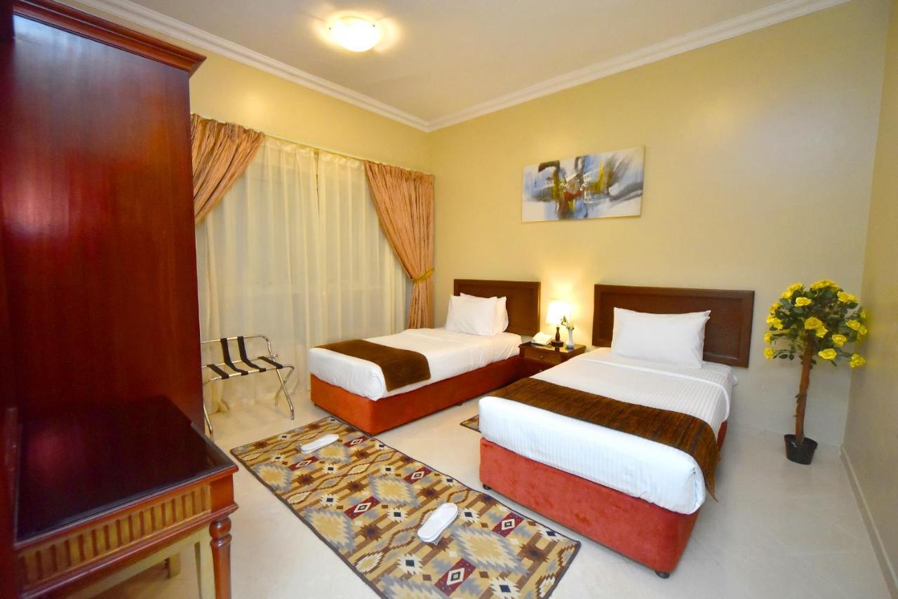 Emirates Stars Hotel Apartments Sharjah Exterior photo