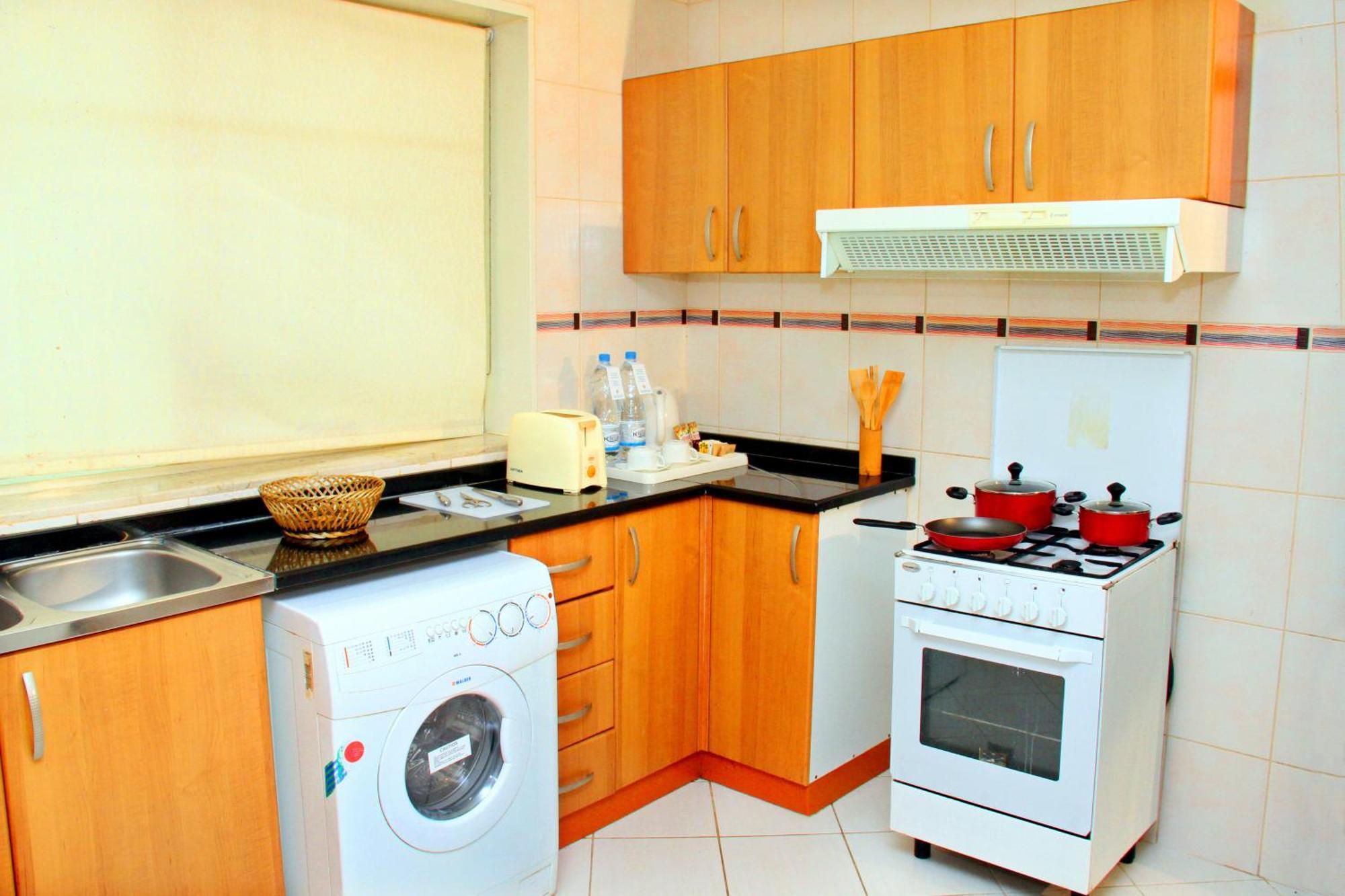 Emirates Stars Hotel Apartments Sharjah Exterior photo