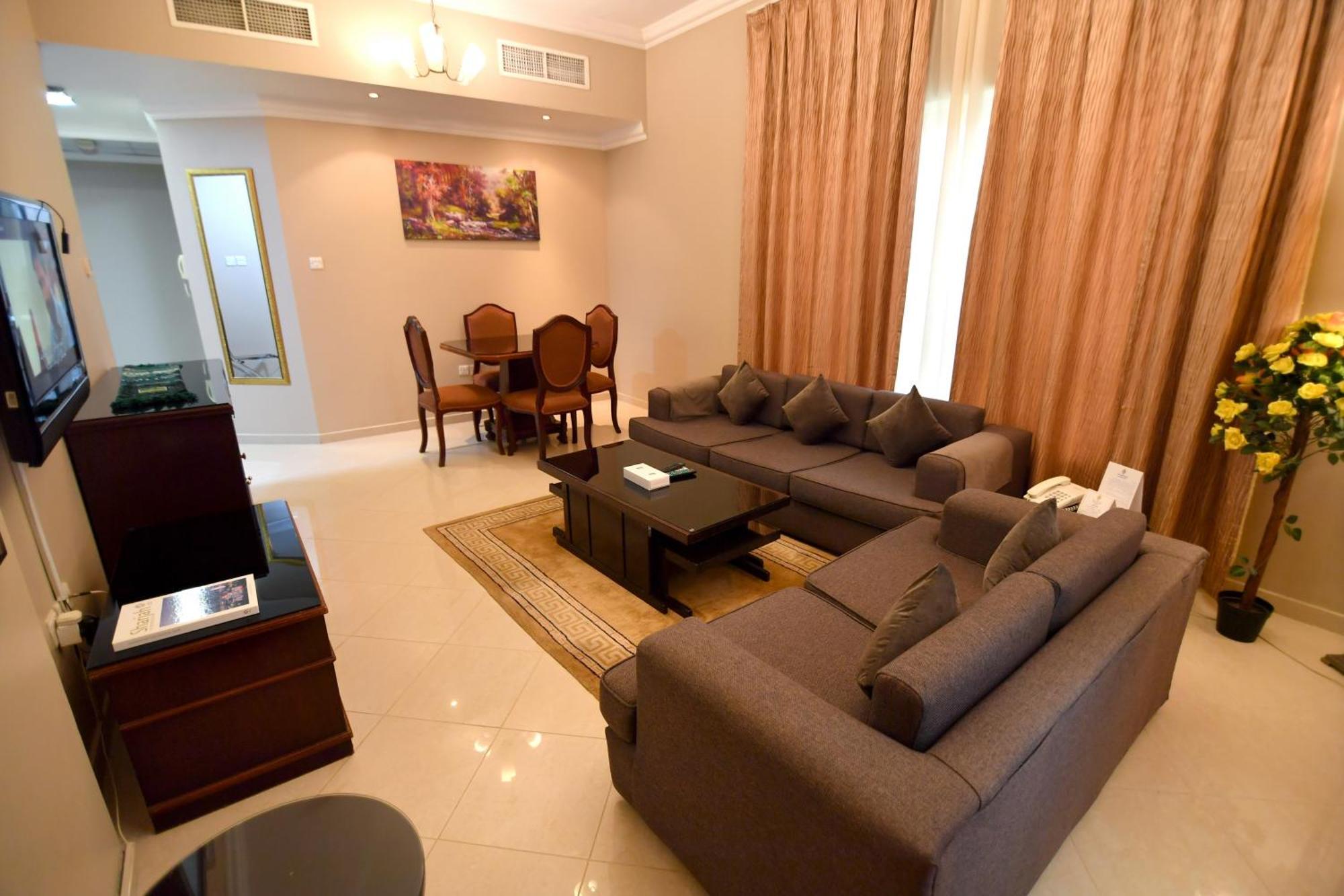 Emirates Stars Hotel Apartments Sharjah Exterior photo
