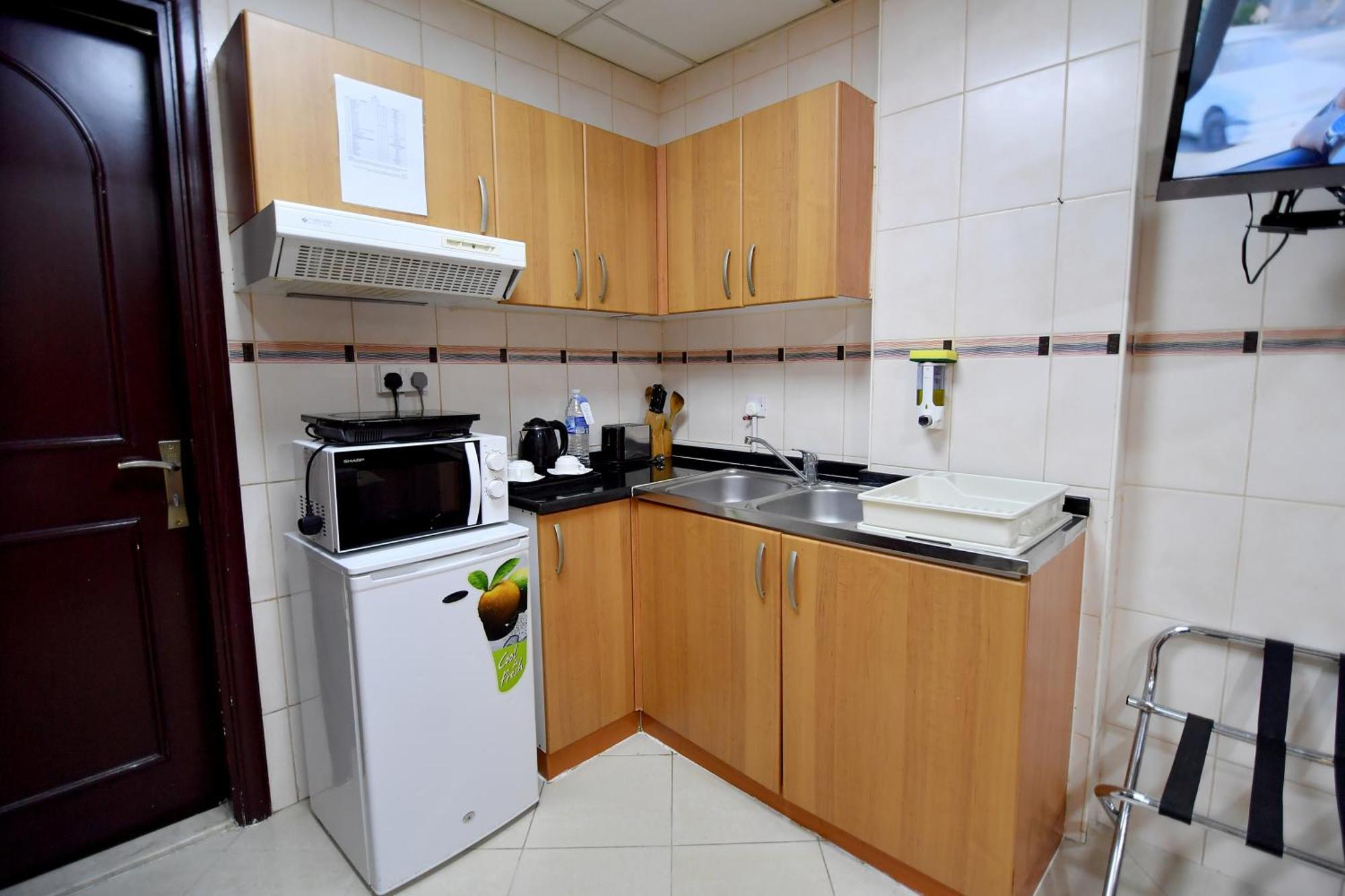 Emirates Stars Hotel Apartments Sharjah Exterior photo