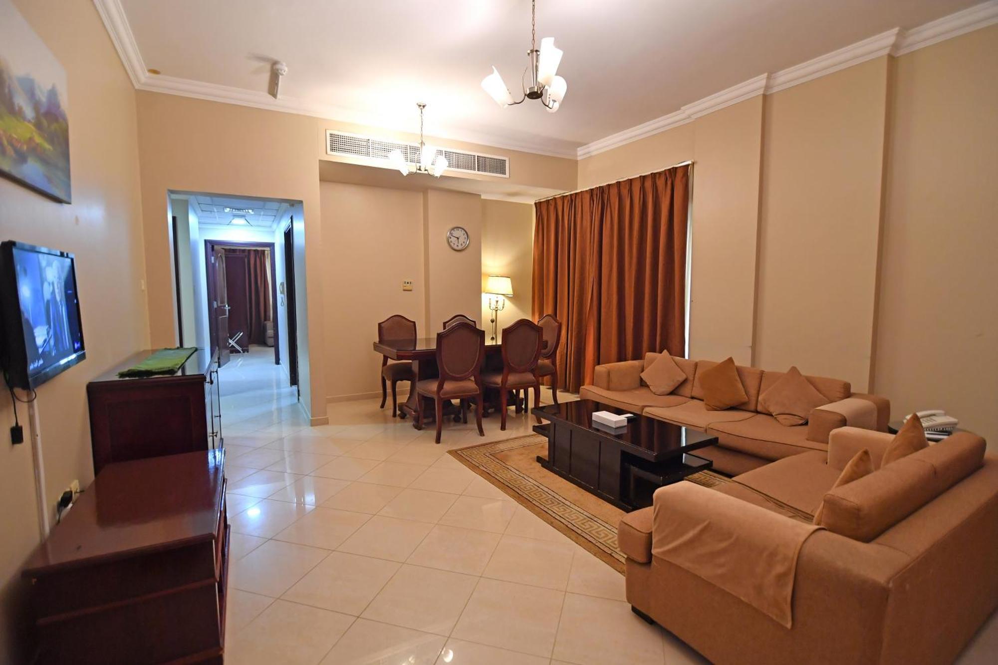 Emirates Stars Hotel Apartments Sharjah Exterior photo