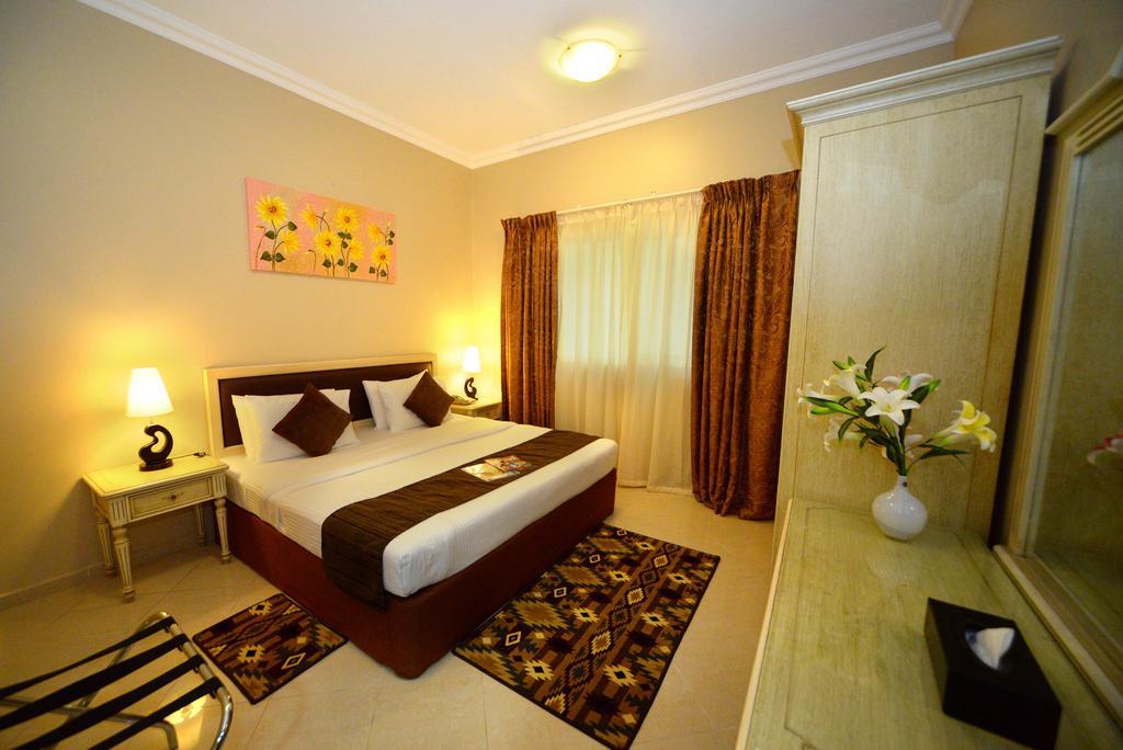 Emirates Stars Hotel Apartments Sharjah Exterior photo