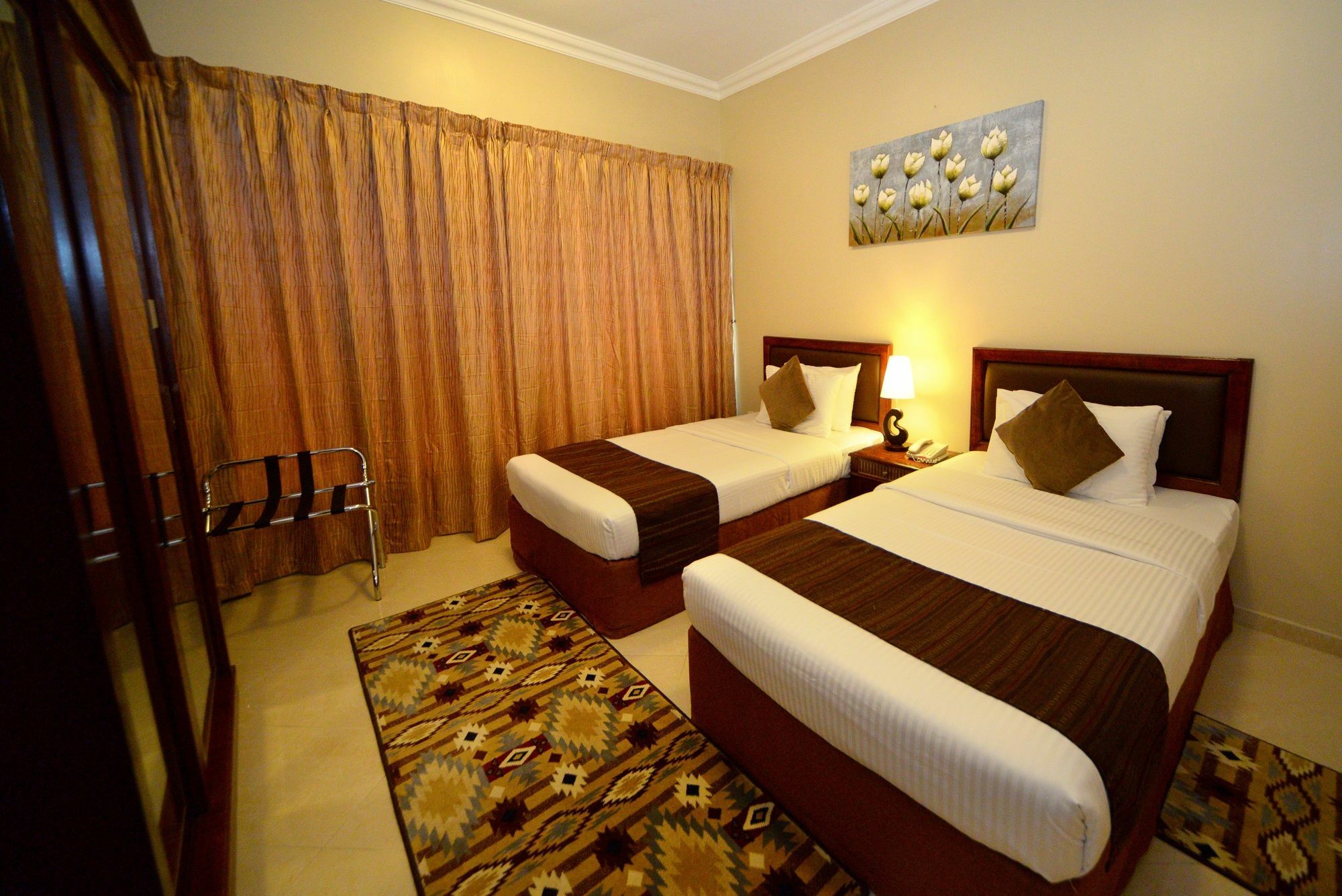 Emirates Stars Hotel Apartments Sharjah Exterior photo